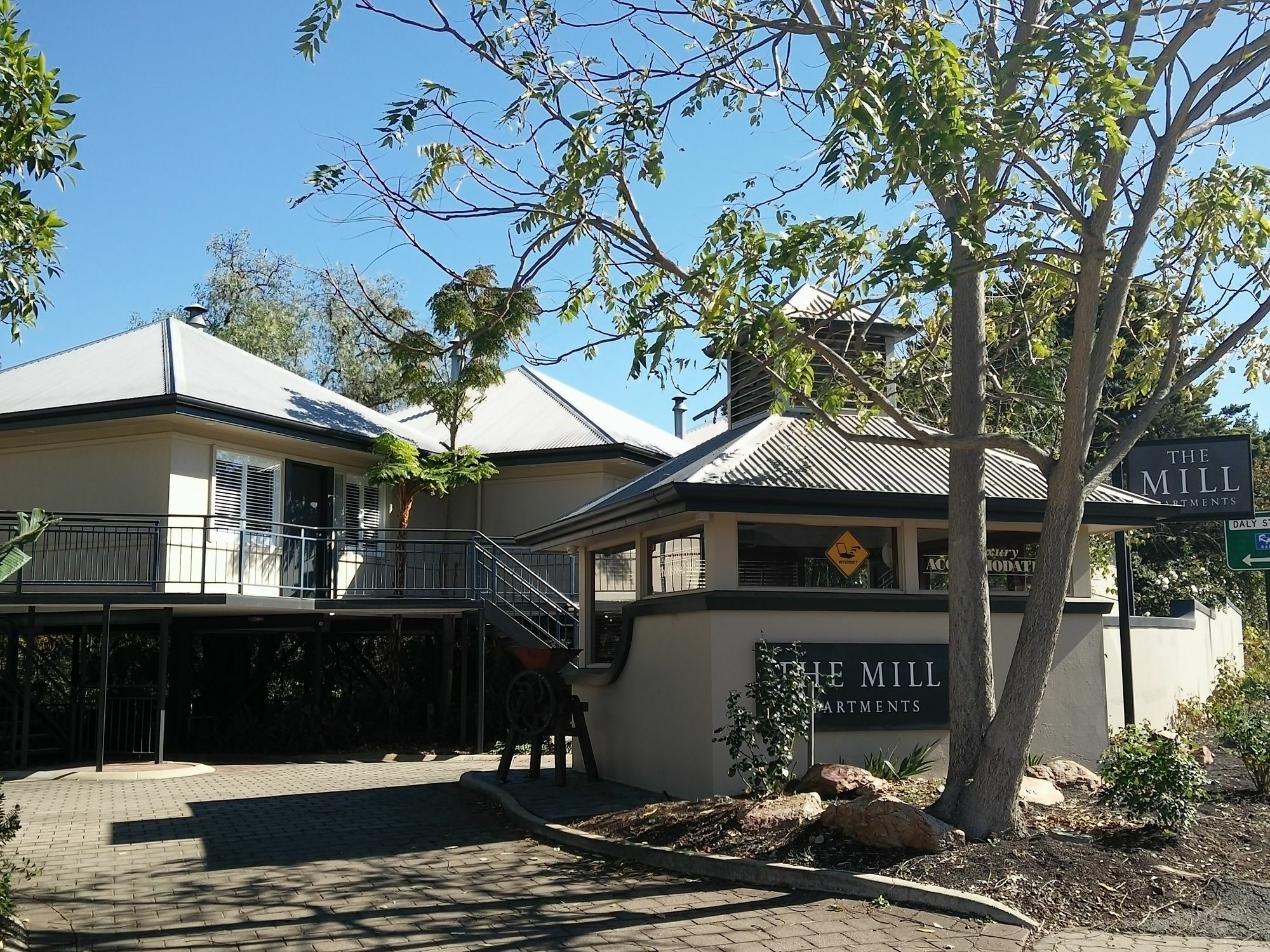 The Mill Apartments Clare Valley Екстериор снимка